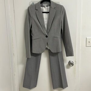H&M grey blazer + pants suit set. Gently worn. Size 6 (both)